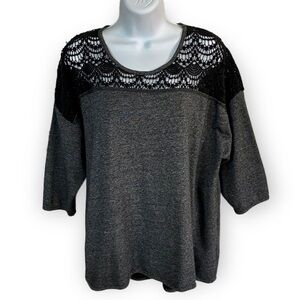 Gray Black Lace Crochet Top Blouse Size Large Relaxed Fit